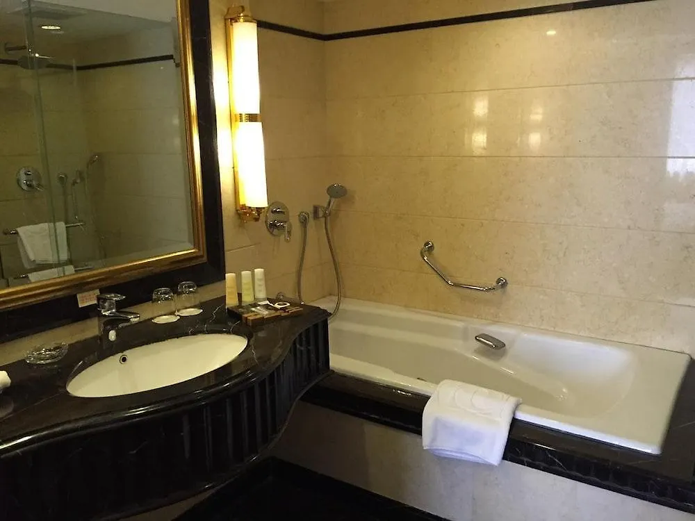 Hotel Presidente Macao 4*,