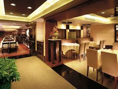 Hotel Presidente Macao 4*,